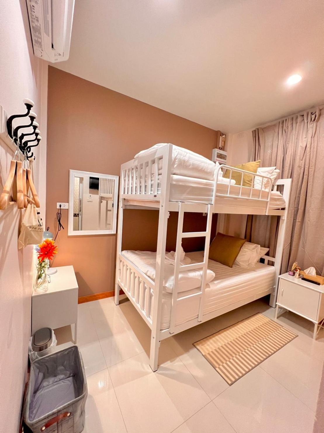 Por Poshtel كانتْشانابوري المظهر الخارجي الصورة